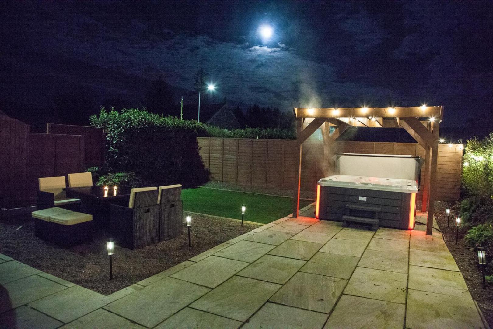 Stunning Scottish Hot Tub Getaway Villa Gatehouse of Fleet Bagian luar foto